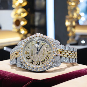 Montre analogique unisexe de luxe avec mouvement ETA, bracelet en acier inoxydable, cadran en verre et moissanite, dernier design 2026 - Product Image 1