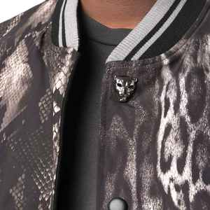 Chaqueta bomber de cuero PU para hombre, estampado animal, estilo urbano, cuello vuelto, corte regular, estilo otoñal, chaqueta varsity. - Product Image 5