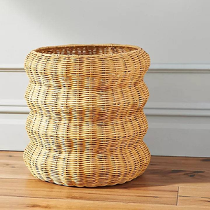 Nuevo Lanzamiento: Cesta de Almacenamiento de Ratán Ondulado Pintada a Mano para Decoración del Hogar - Product Image 5