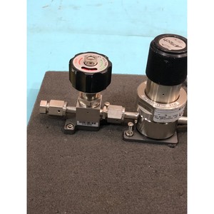 Régulateur de pression APTECH AP5008S4MTSCMK + APTECH - Équipements et pièces semi-conductrices d'occasion fiables à l'échelle mondiale - Product Image 6