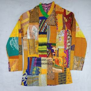 Chaqueta Kantha de retales, chaquetas de algodón de invierno de la India, chaquetas de trabajo Kantha, chaquetas Bohemias de algodón para damas - Product Image 3