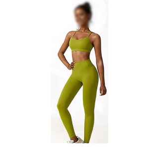 Conjunto deportivo de yoga para mujer, 2 piezas, tela suave y cómoda, para yoga, fitness, correr. - Product Image 3