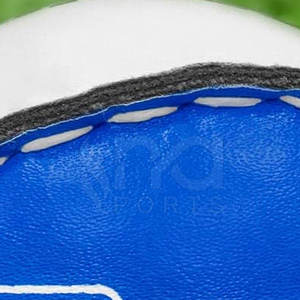 Diseña tus propias pelotas de hurling de entrenamiento con una estructura central resistente para mejorar la estabilidad y el rebote. - Product Image 6