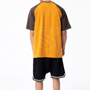 Ensemble chemise et short pour homme de fabrication pakistanaise, couleur unie, logo imprimé personnalisé - Product Image 3