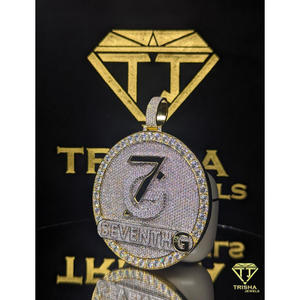 Colgante de lujo estilo hip hop "7G SEVENTH G" con diamante moissanita VVS en plata de ley 925, amuleto personalizado de Trisha Jewels - Product Image 3