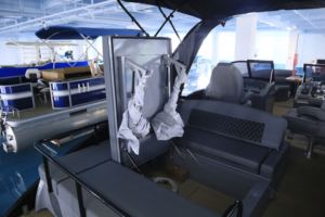 Bote Pontón Deportivo de 27 pies de Calidad de Exportación con Techo de Liberación Rápida en Venta, Casco de Aluminio de Alta Calidad, Premium - Product Image 4