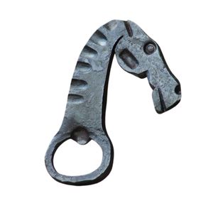 Ouvre-bouteille en fer fini noir mat avec revêtement en poudre, style primitif, idéal pour offrir en cadeau, pour la décoration de fête, ouvre-bouteille à bière, idéal pour offrir en cadeau - Product Image 5