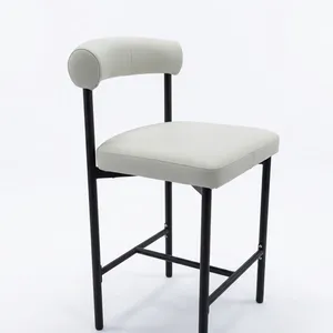 เก้าอี้บาร์หนังน้ำหนักเบา ทันสมัย ทนทาน โครงโลหะสีดำ หุ้มเบาะ เหมาะสำหรับครัว คาเฟ่ ร้านอาหาร บาร์ที่บ้าน - Product Image 1