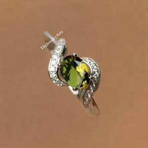 Bague Sultanite - Bague à sept couleurs changeantes - Bague en pierre précieuse Sultanite - Bague de déclaration - Pierre taille ovale - Bague de fiançailles - Bague en argent sterling 925 - Product Image 4