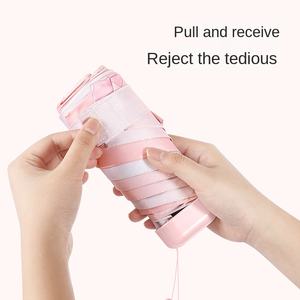 Paraguas de Bolsillo Plegable Mini de Goma Negra con Diseño de Mariposa, Protección Solar y Contra la Lluvia - Product Image 3