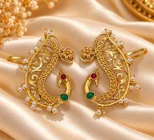 Pendientes Colgantes de Acrílico con Cuentas y Filigrana de Pavo Real, Bañados en Oro, para Joyería de Boda y Festivales - Product Image 1