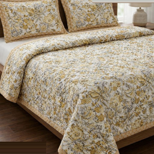 Juego de Cubrecama Acolchado Floral Dorado Mostaza |   Edredón de 3 Piezas para Cama Doble, Suave, con Fundas de Almohada a Juego, Ropa de Cama Elegante - Product Image 1
