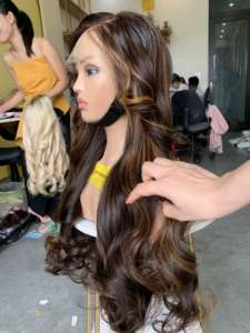 ราคาขายส่ง ต่อผมแบบเส้นเดียว เรมี่แฮร์ แบบลอนหยักศก ผมแท้ 100% สำหรับทุกสีที่สามารถย้อมได้ - Product Image 2