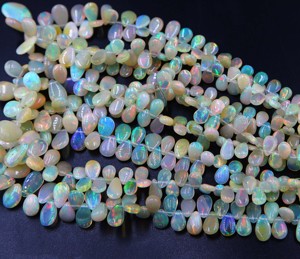 Perles d'opale éthiopienne naturelle multi-feu, opale à forme de poire lisse, environ. 14x9 MM à 4x4 MM Longueur de 16 pouces - Product Image 2