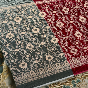 Tissu en velours brodé de luxe pour la confection de vêtements élégants, la couture de robes de mode, les rideaux, la literie et les designs personnalisés - Product Image 1