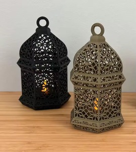 Farol de Metal Hecho a Mano, Portavelas de Estilo Marroquí para Decoración del Hogar - Product Image 2