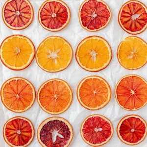 Tranches d'orange déshydratées premium, oranges séchées naturelles pour la décoration de couronnes de Noël - Product Image 3