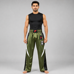 Pantalon de kick-boxing haute performance offrant un confort léger, une conception respirante et une qualité athlétique fiable. - Product Image 1