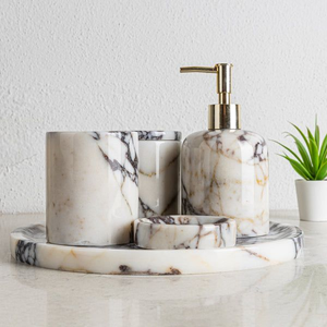 Ensemble d'accessoires de salle de bain de luxe en résine acrylique artisanale, imperméable, écologique, design rectangulaire personnalisable pour salles de bain - Product Image 1