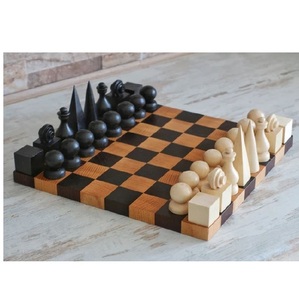 Jeu d'échecs en bois massif de qualité supérieure, pièces d'échecs géométriques nordiques modernes, grand jeu d'échecs en bois personnalisé pour adultes et enfants - Product Image 1