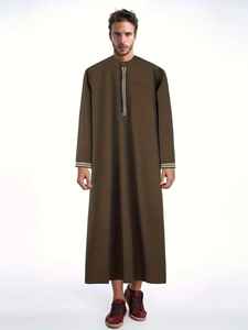 Thobe Émirati Premium, Kandura de Luxe, Vêtement Arabe Traditionnel, Jubba Élégante pour Hommes, Tenue Islamique Moderne Douce et Respirante - Product Image 6