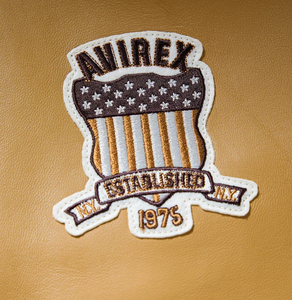 Veste bomber en cuir véritable Avirex pour homme, style slim, respirante, haute qualité, nouvelle édition, vente en gros - Product Image 3