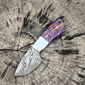 Couteau Skinner en acier Damas fait main, lame nette, manche en résine de pin, couteau d'extérieur, couteau de camping - Product Image 6