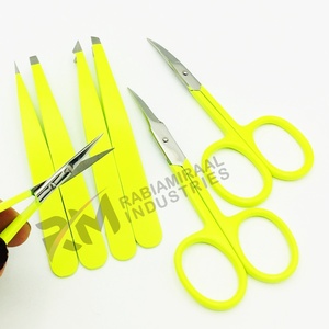 Ensemble de pinces à épiler en acier inoxydable RMI pour l'épilation des sourcils avec ciseaux à cuticules/à ressort couleur jaune - Product Image 4