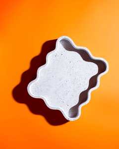 Bandeja de Servir Moderna de Resina con Diseño Único y Estampado Botánico Brillante para Café, Té, Desayuno, Bocadillos y Decoración del Hogar - Product Image 4