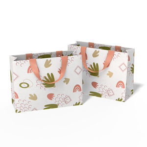 Sacs en papier personnalisés KM, avec logo et poignées, pour emballage cadeau, Noël, entreprise, commerce de détail, shopping, pelliculage de luxe. - Product Image 2