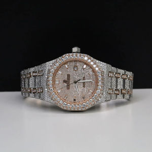 Reloj de pulsera para hombre, hecho a mano, con esfera completamente blanca y diamantes de moissanita VVS, totalmente personalizado, mecánico. - Product Image 1