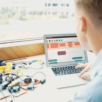 Sistem Pembuat Situs Web dan Toko Online AI untuk Pembuatan Toko E-commerce Instan dan Desain Web Profesional