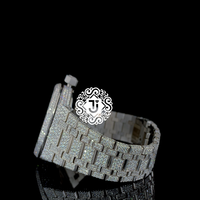 Montre-bracelet mécanique en acier inoxydable de qualité supérieure avec moissanite blanche glacée pour le bureau et les occasions spéciales