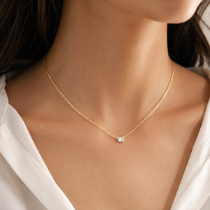 จี้เพชรทรงเหลี่ยมมรกตทองคำแท้ 14K สีเหลืองทอง ประดับเพชรเลี้ยงในห้องปฏิบัติการ ดีไซน์หรูหราเรียบง่าย เหมาะสำหรับผู้หญิง สวมใส่ได้ทุกวัน งานปาร์ตี้ และงานแต่งงาน - Product Image 1