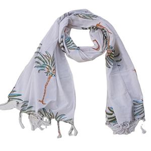 100% coton arbre imprime concepteur femmes écharpes innovantes à la mode de haute qualité en gros exclusivement Texture douce en gros - Product Image 5