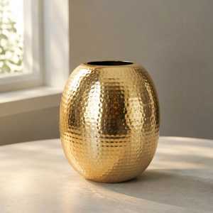Jarrón moderno de hierro con patrón circular y acabado tallado a mano para uso en interiores. - Product Image 3