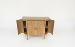 Consola Lateral Curva de Roble Macizo Moderno, Mueble de Almacenamiento Minimalista, Aparador Compacto, Consola Redondeada, Ecológica y Resistente al Agua - Product Image 2