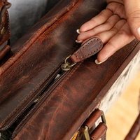 Sac à main en cuir véritable estampé aztèque unique pour femmes pochette personnalisée nouveau gland de Style traditionnel occidental résistant à l'eau