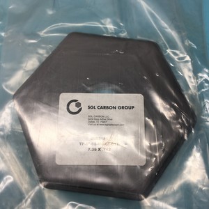 SGL CARBON 2003181 TP-5"-6S-MORE-CTD, 7.36 X .742 - Équipements et pièces semi-conductrices de renommée mondiale à la fois fiables et durables - Product Image 1