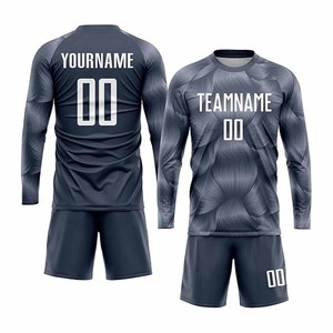 Uniforme de fútbol personalizado con nombre del equipo, jersey de manga larga y pantalones cortos con sublimación impresa - Product Image 2