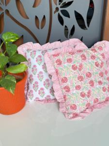 Housse de coussin artisanale bohème en coton à volants, imprimé floral indien, coussins décoratifs de luxe à volants - Product Image 3