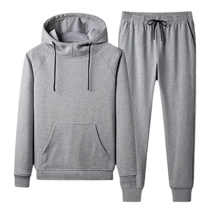 Ensemble de survêtements pour hommes à capuche, style streetwear, très tendance, en molleton de coton gris, décontracté - Product Image 1