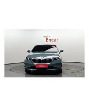 BMW Série 5 530i xDrive 2023, 28 807 km, boîte automatique, conduite à gauche, caméra de recul - Product Image 2