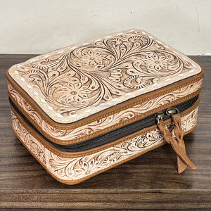 Étui à bijoux élégant en cuir de vache véritable fait main, motif floral, organiseur de bijoux en cuir pour filles, utilisation quotidienne - Product Image 4