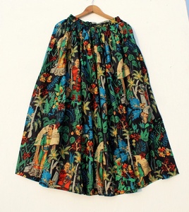 กระโปรงผ้าฝ้ายสไตล์วินเทจสำหรับผู้หญิงกระโปรงงานแฮนด์เมดความยาวปานกลางพิมพ์ลายฟารีดาคาโลจากอินเดีย - Product Image 1