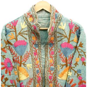 Veste d'hiver pour femme en coton écologique respirant, brodée à la main, style vintage floral Suzani, matelassée TNT, ethnique folklorique bohème - Product Image 3