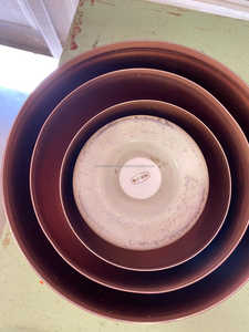 Ensemble de bidons en aluminium Vintage Rose Design avec couvercles sécurisés Parfait pour stocker les fruits secs et la vente en gros - Product Image 6