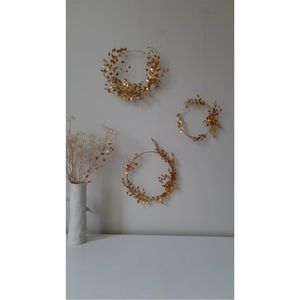 Handmade Capiz Shell <b>Leaf</b> <b>Wall</b> Wreath Gold Metal Wire Floral Garland for Wedding Party Christmas Home <b>Decoration</b> <b>Wall</b> Hanging - Product Image 2