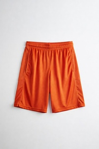 Shorts de sport marron avec poches à cordon de serrage et coupe décontractée, idéal pour les tenues de sport décontractées en studio. - Product Image 3