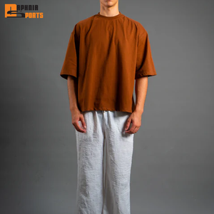 Camiseta Corta de Corte Cuadrado con Logotipo Personalizado, Estilo Urbano, para Hombre, 100% Algodón Pesado, Corte Holgado, Ecológica - Product Image 2